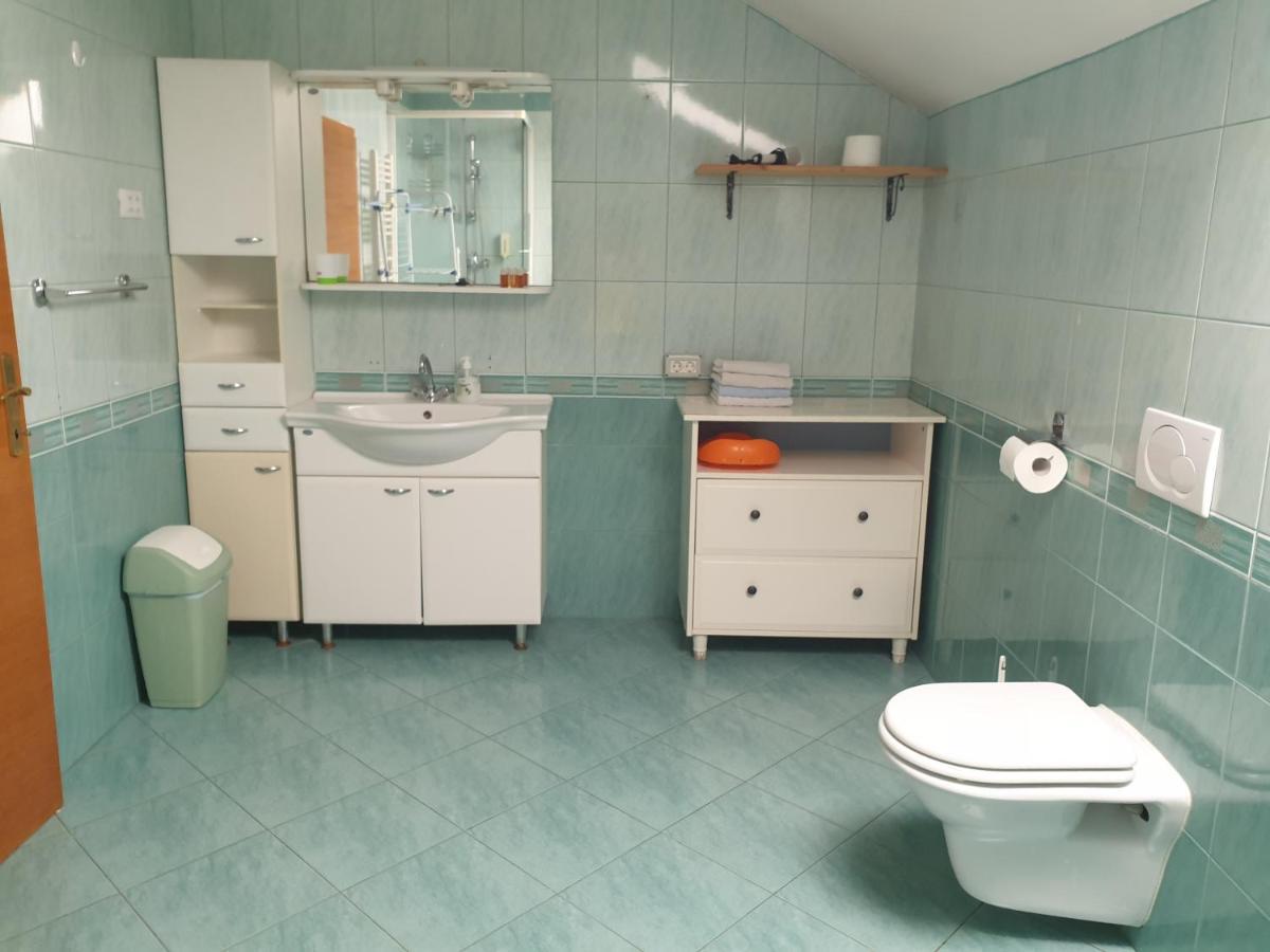 Hisa Bizjak Kranj Zewnętrze zdjęcie